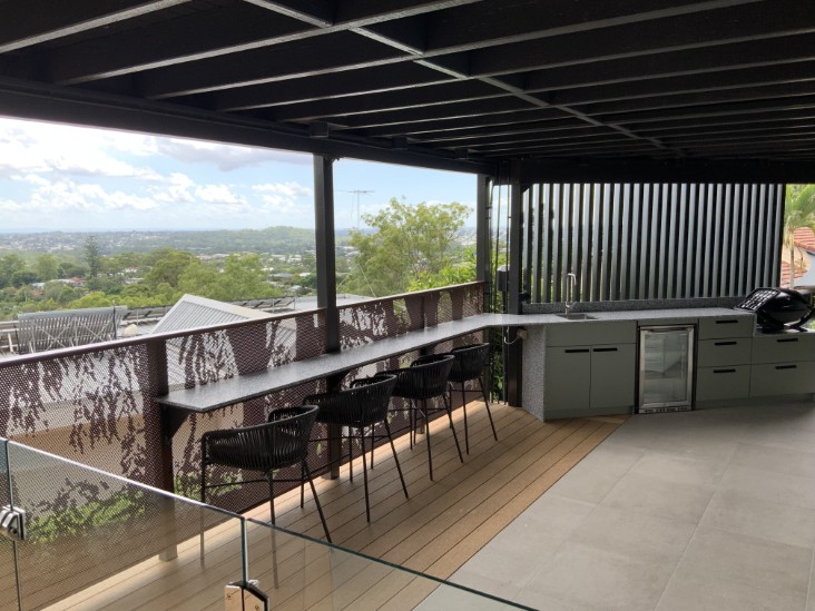 Decoview Australiana Balustrade in Core Ten (Rust Look Colour)