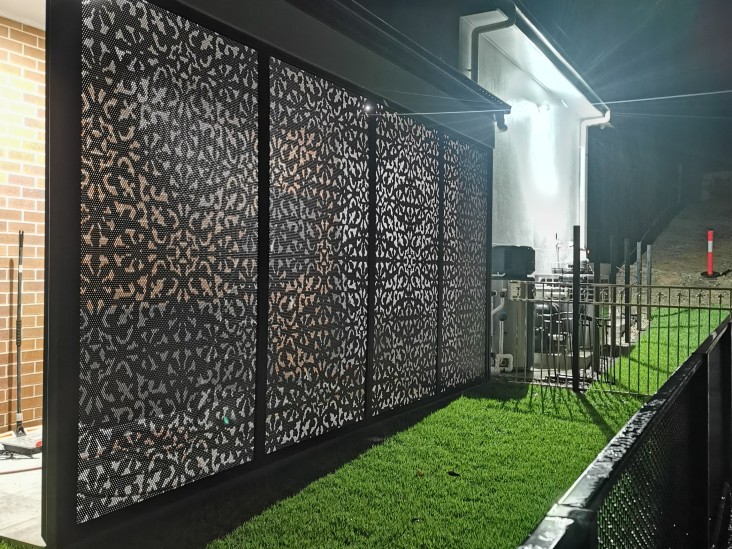 Decoview Kaleidoscope Decorative Screens in Textured Monument