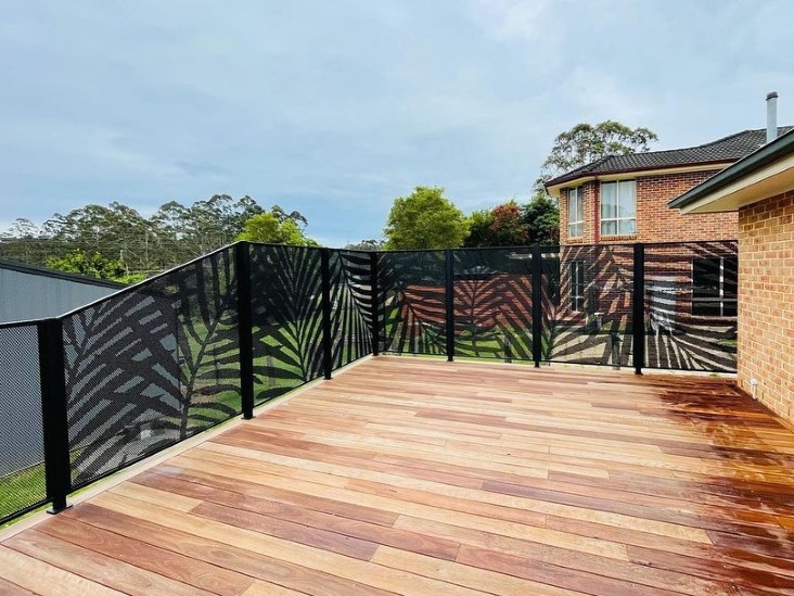 Decoview Palmy Perf Balustrade in Textured Black