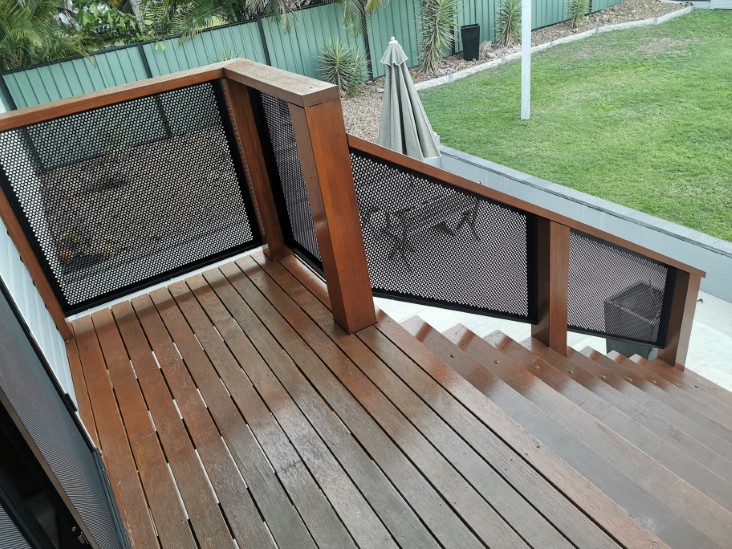 Decoview Pure Perf Balustrade in Textured Black