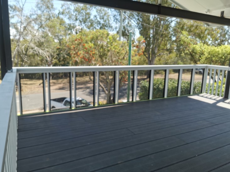 Decoview Pure Perf Balustrade in Textured Monument