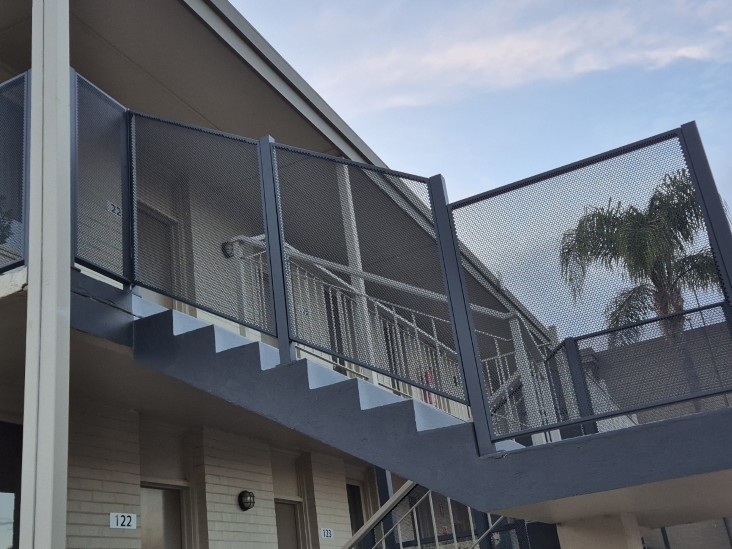 Decoview Pure Perf Balustrade in Textured Monument