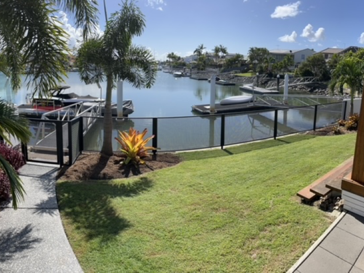 Decoview Pure PoolPerf Fencing in Textured Black